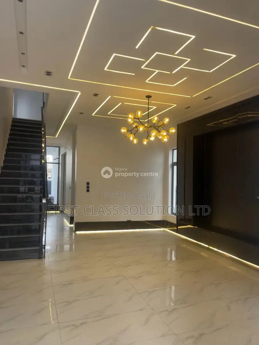 5bdrm Duplex in Sangotedo, Ajah, for sale in Sangotedo