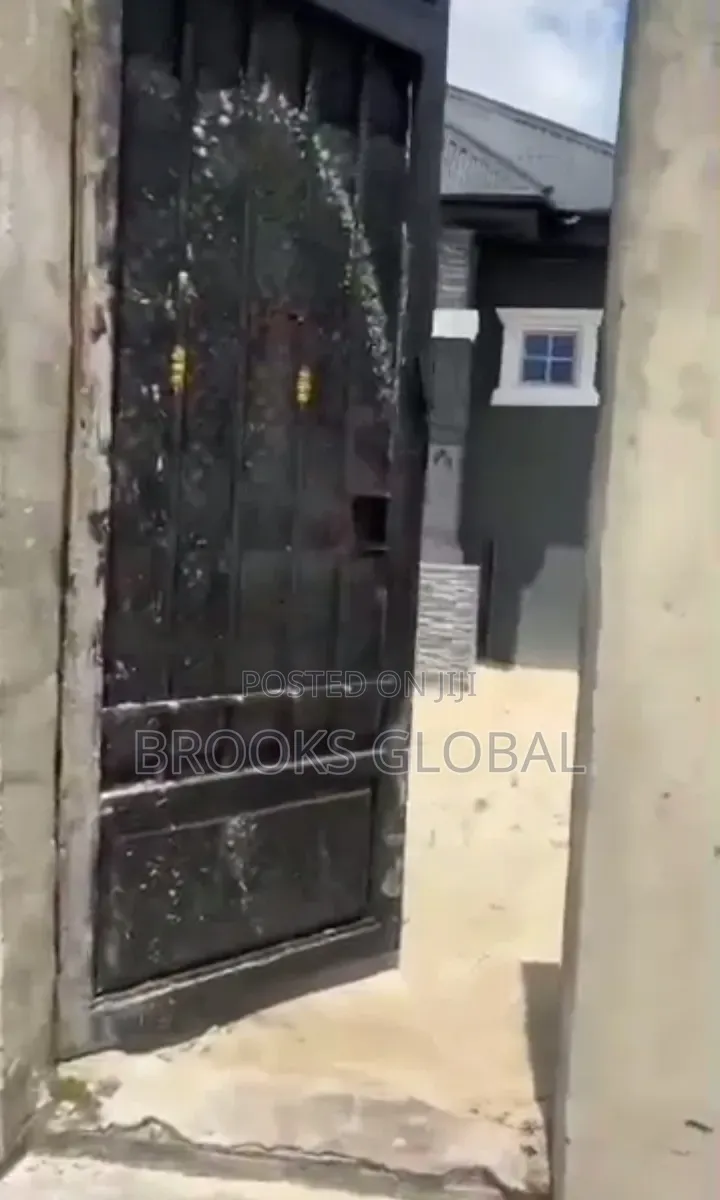3bdrm Bungalow in Warri for sale in Warri
