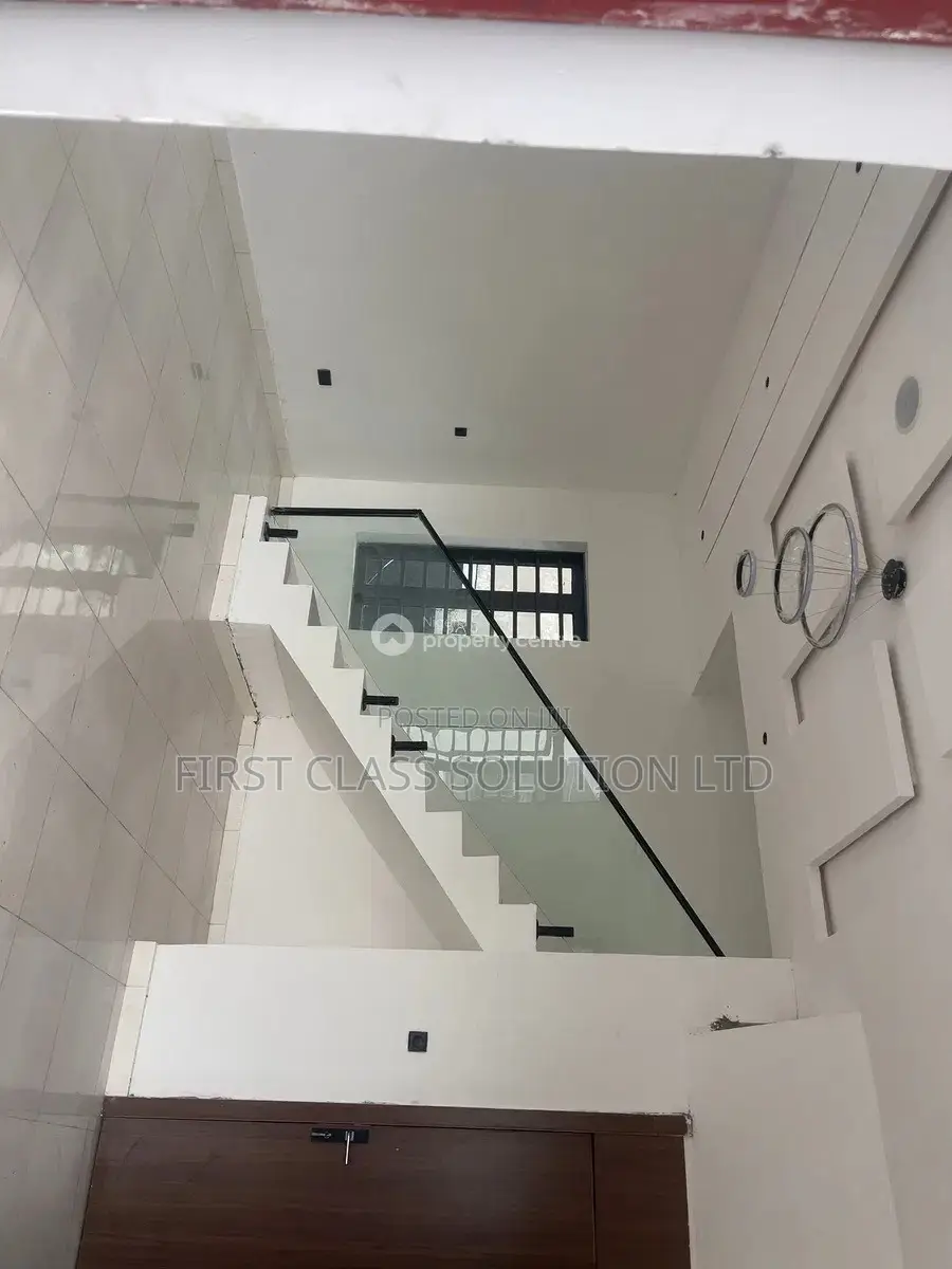 3bdrm Duplex in Sangotedo, Ajah, for sale in Sangotedo