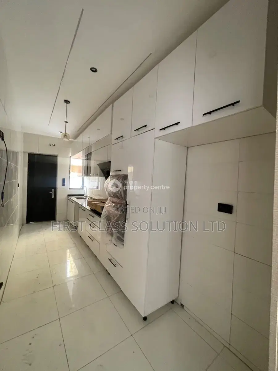 3bdrm Duplex in Sangotedo, Ajah, for sale in Sangotedo