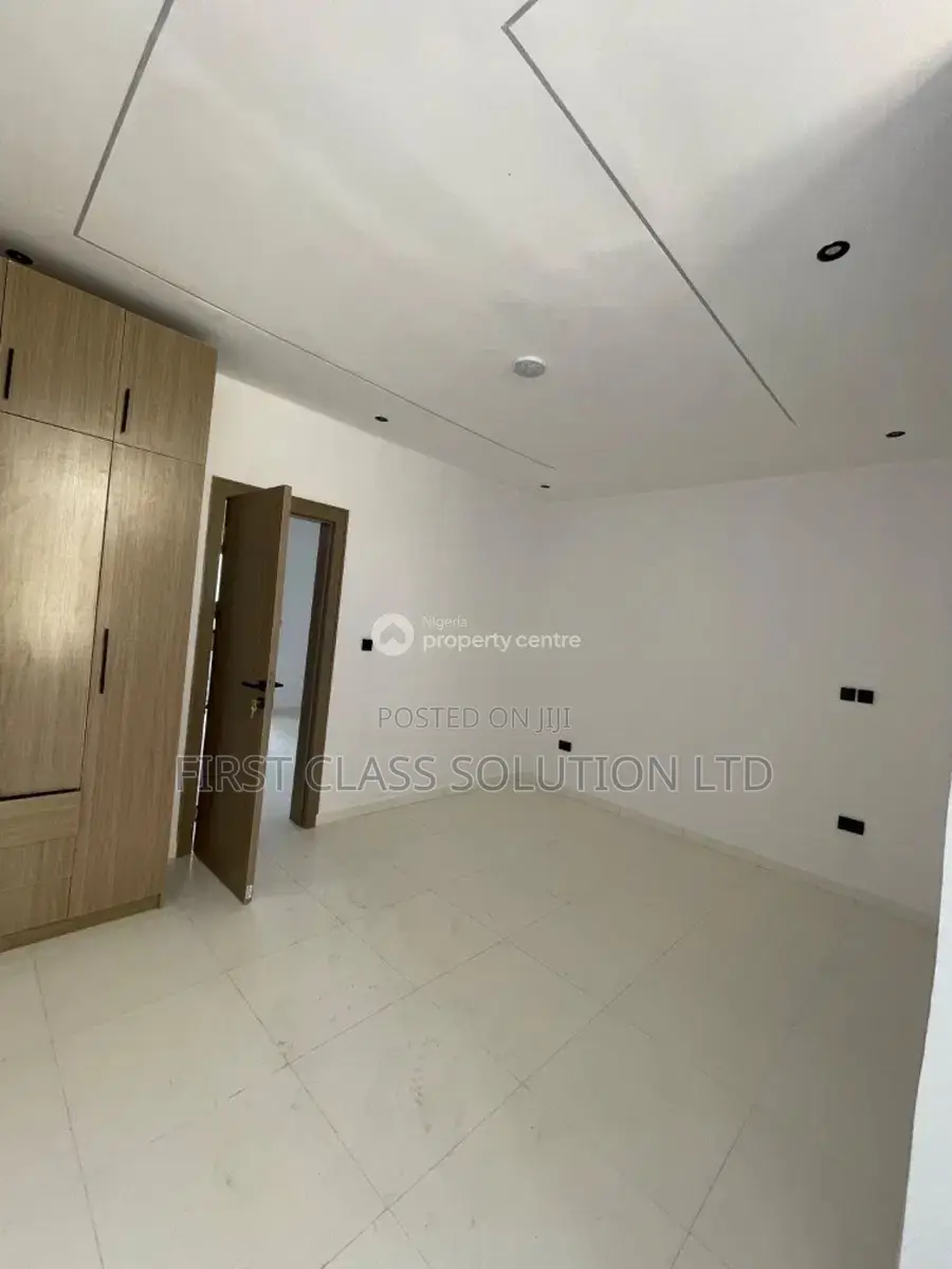 3bdrm Duplex in Sangotedo, Ajah, for sale in Sangotedo