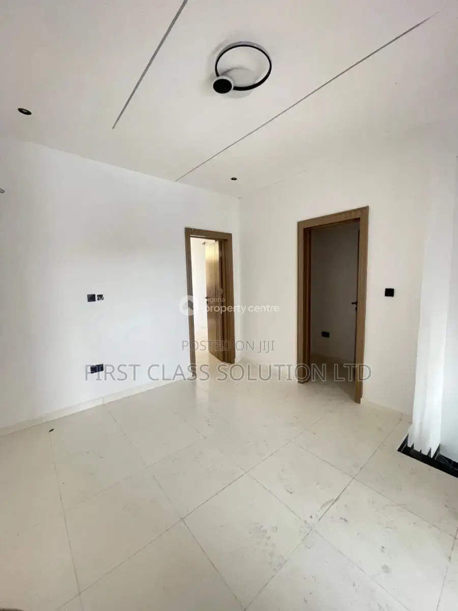 3bdrm Duplex in Sangotedo, Ajah, for sale in Sangotedo