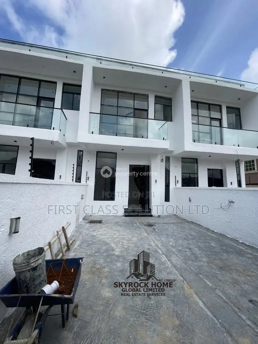3bdrm Duplex in Sangotedo, Ajah, for sale in Sangotedo