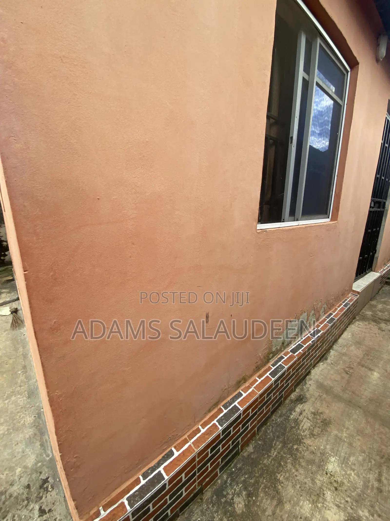 1bdrm Block of Flats in Adetola, Abule Egba for sale in Abule Egba