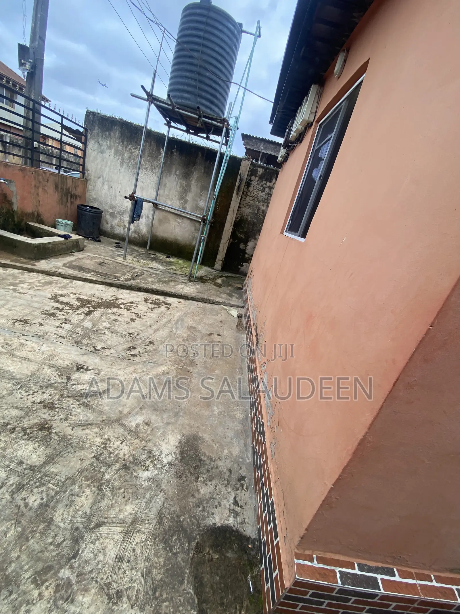 1bdrm Block of Flats in Adetola, Abule Egba for sale in Abule Egba