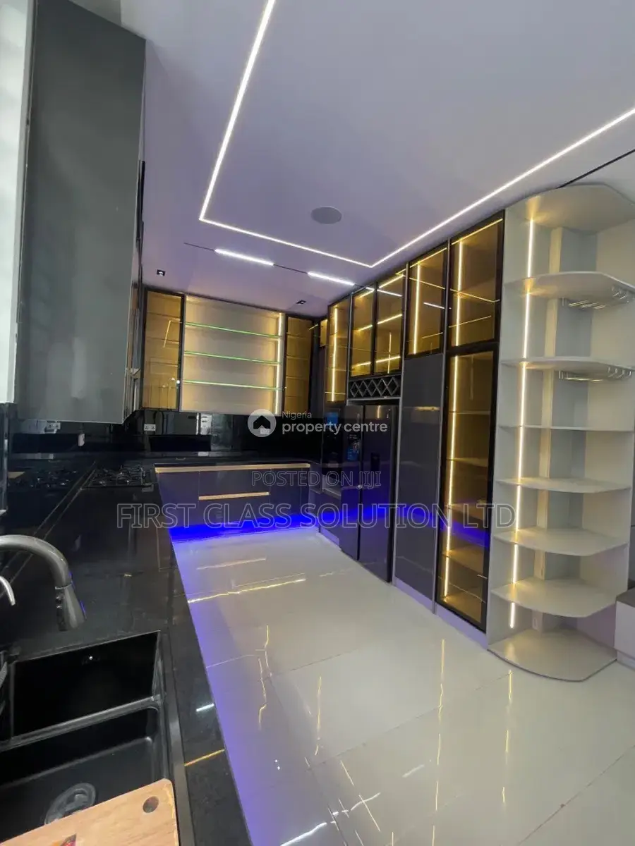 5bdrm Duplex in Orchid, Lekki Phase for sale in Lekki Phase 2