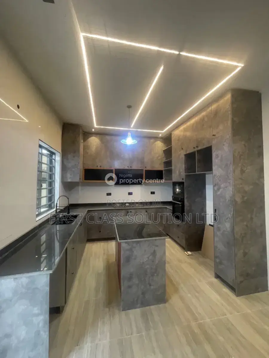 4bdrm Duplex in Lekki Palm City for sale in Lekki Gardens Estate