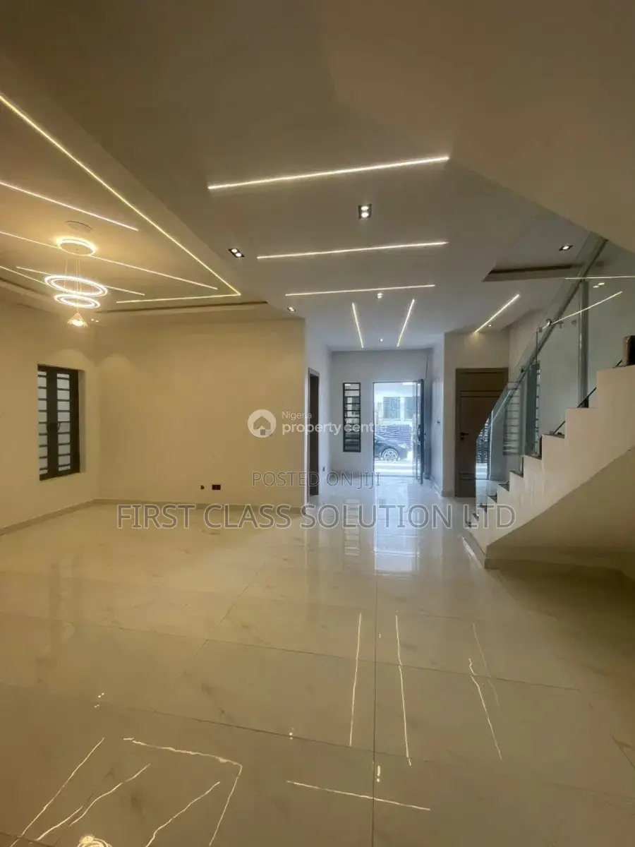 4bdrm Duplex in Lekki Palm City for sale in Lekki Gardens Estate