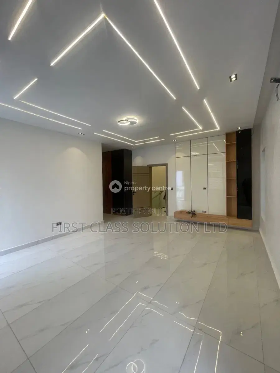 4bdrm Duplex in Lekki Palm City for sale in Lekki Gardens Estate