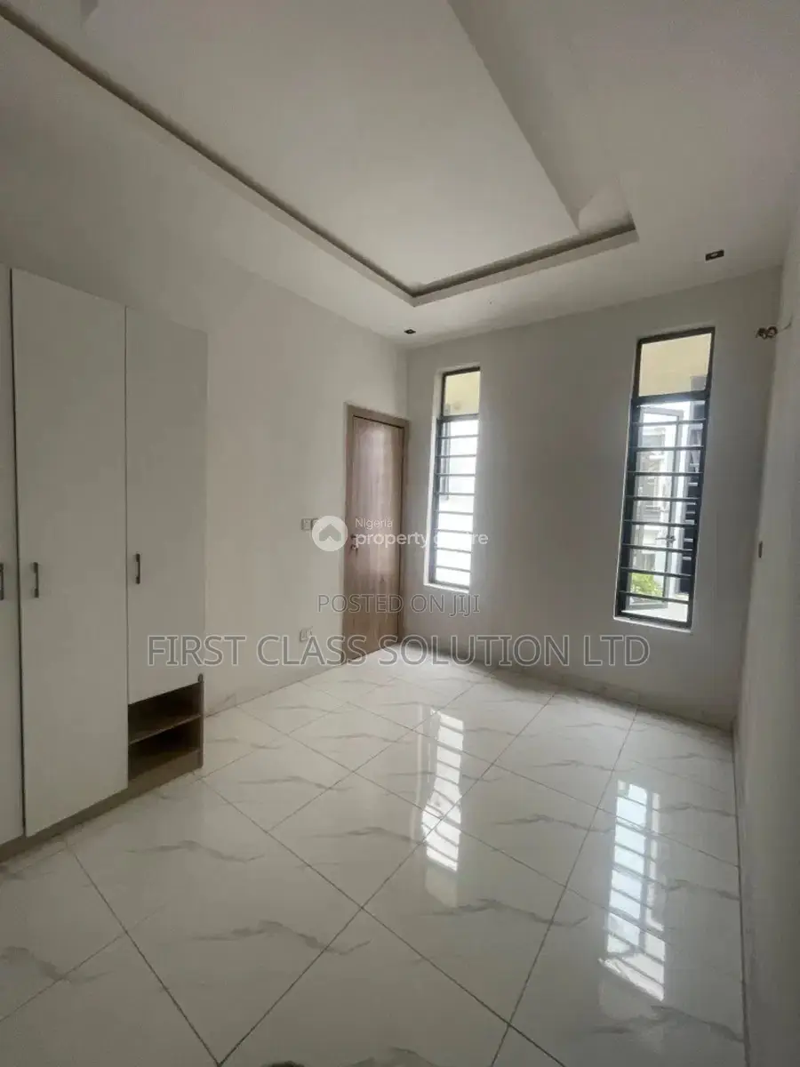 4bdrm Duplex in Lekki Palm City for sale in Lekki Gardens Estate