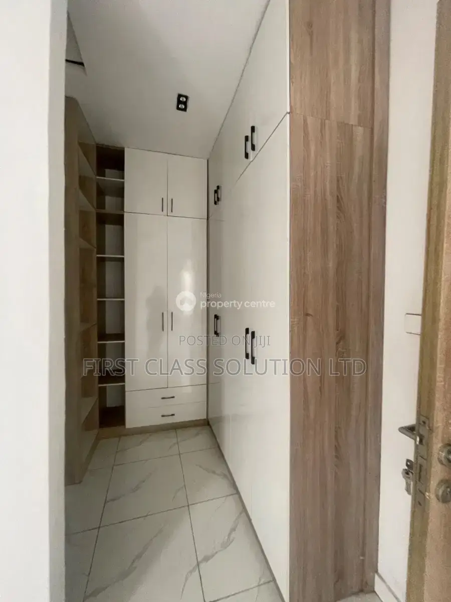 4bdrm Duplex in Lekki Palm City for sale in Lekki Gardens Estate