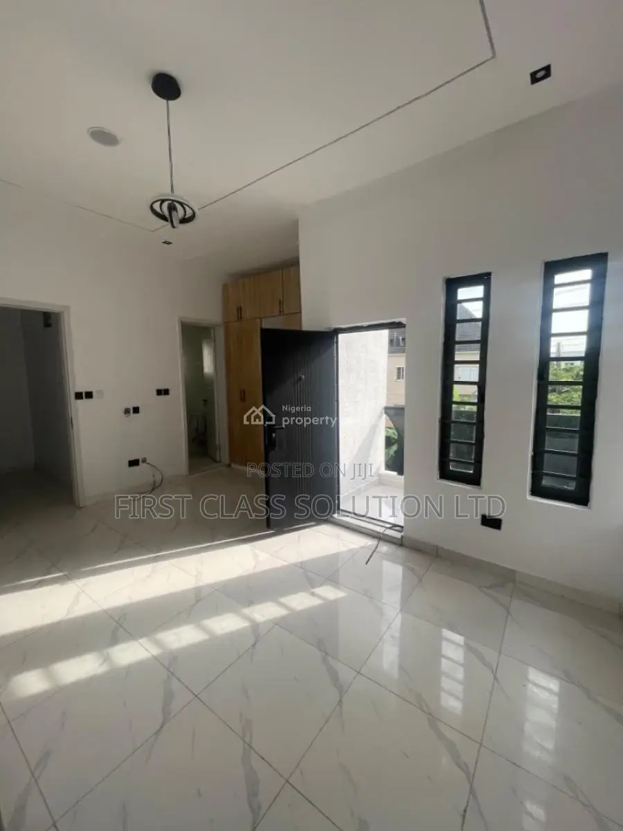 3bdrm Duplex in Thomas Estate, Ajah, for sale in Thomas Estate