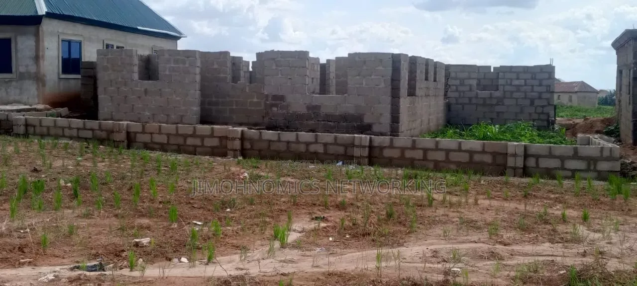 3bdrm House in Kaduna / Kaduna State for sale in Kaduna / Kaduna State