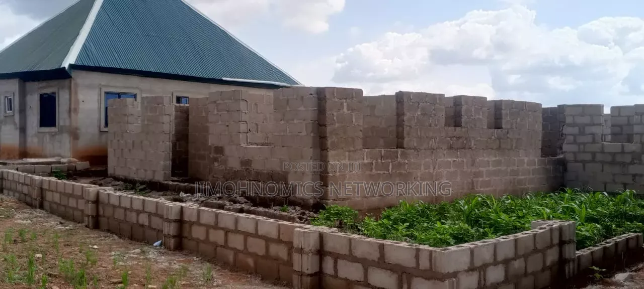3bdrm House in Kaduna / Kaduna State for sale in Kaduna / Kaduna State