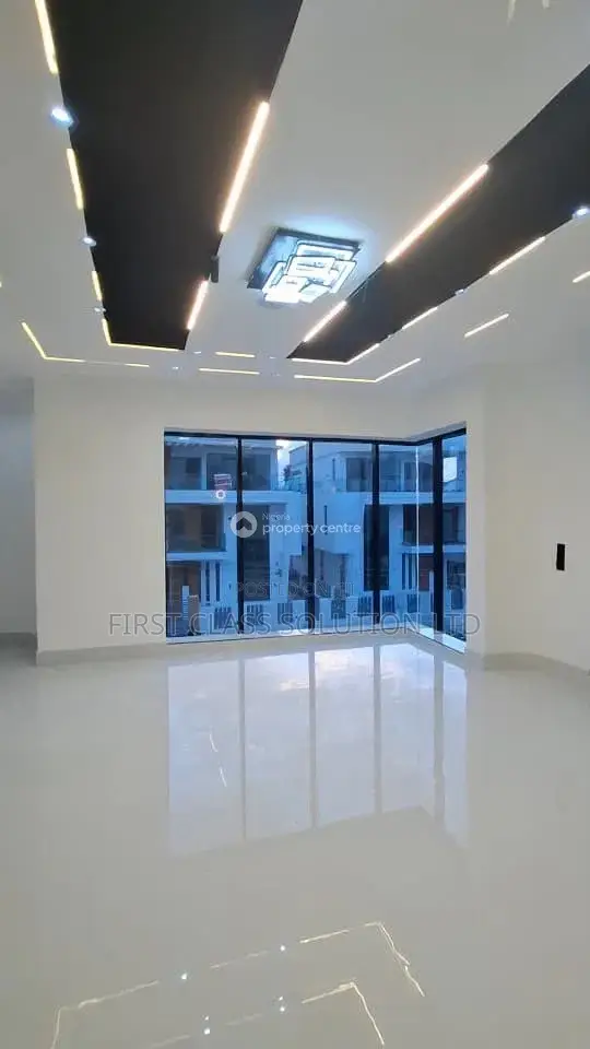 5bdrm Duplex in Sangotedo, Ajah, for sale in Sangotedo