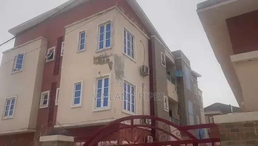 6bdrm Block of Flats in Durumi for sale in Durumi