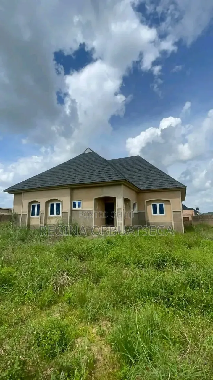 4bdrm Bungalow in Jos for sale in Jos