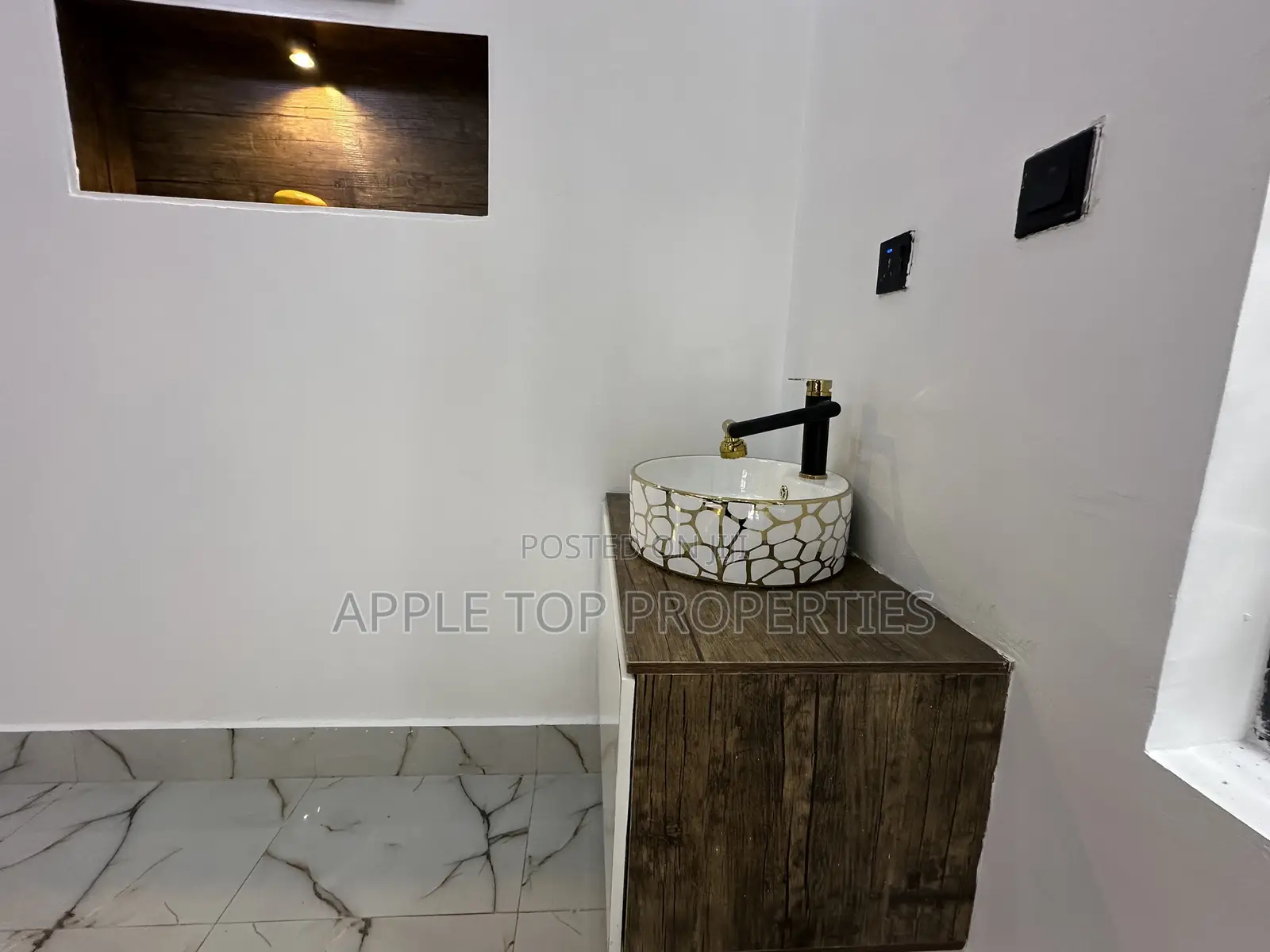 4bdrm Duplex in Wtc, Enugu for sale in Enugu
