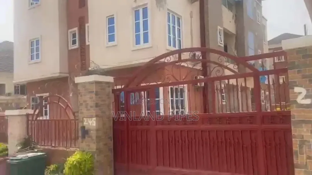 6bdrm Block of Flats in Durumi for sale in Durumi