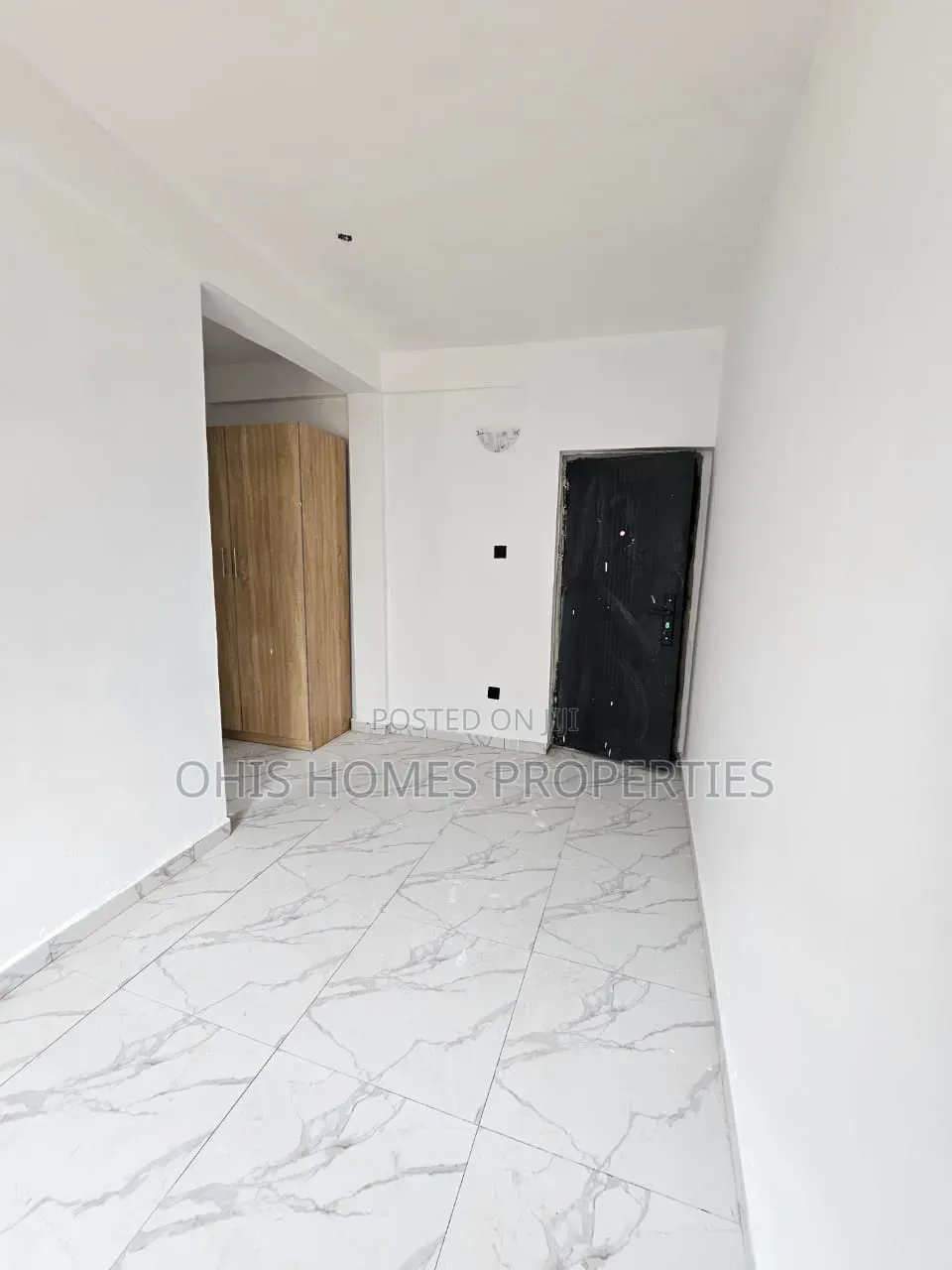 2bdrm Apartment in Van Daniels, Lekki Expressway for rent in Lekki Expressway