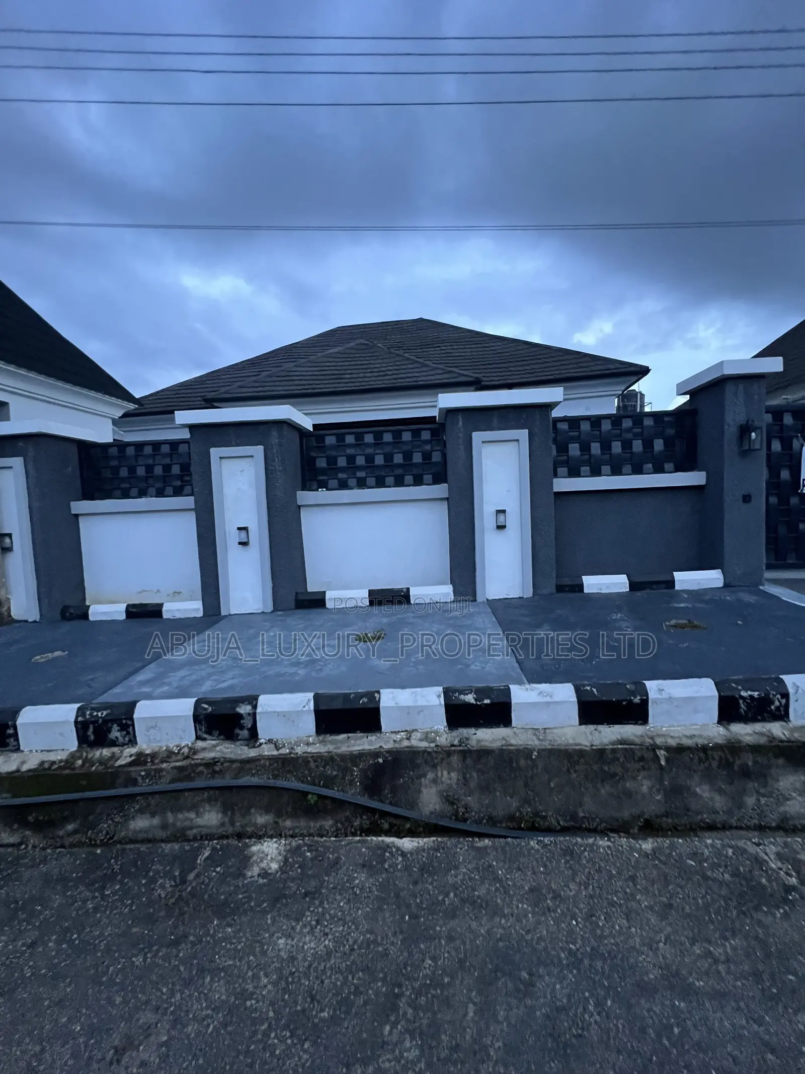 3bdrm Bungalow in Efab Estate, Gwarinpa for sale in Gwarinpa