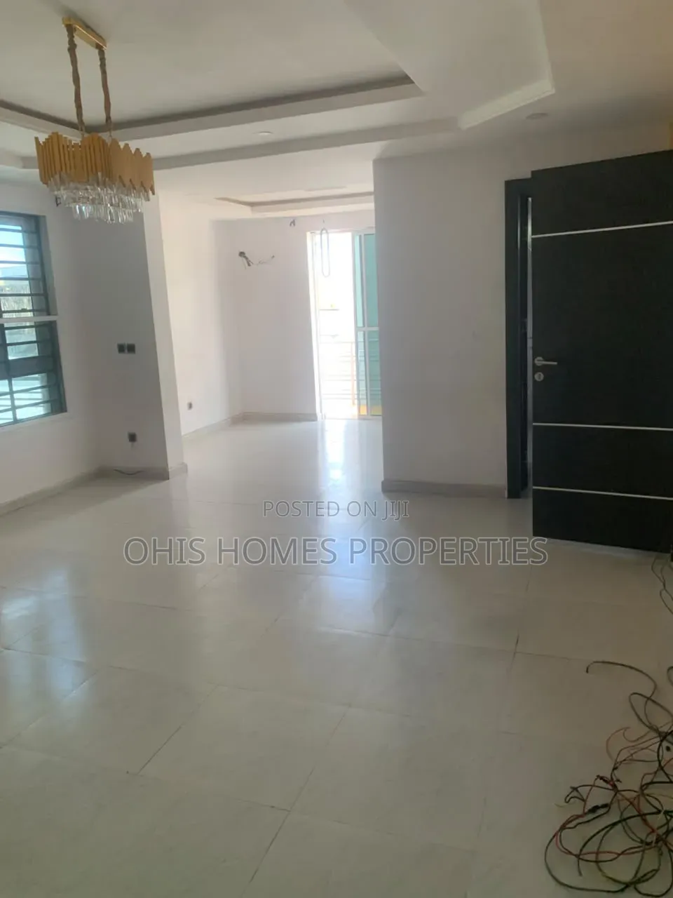 3bdrm Apartment in Van Daniels, Lekki Expressway for rent in Lekki Expressway