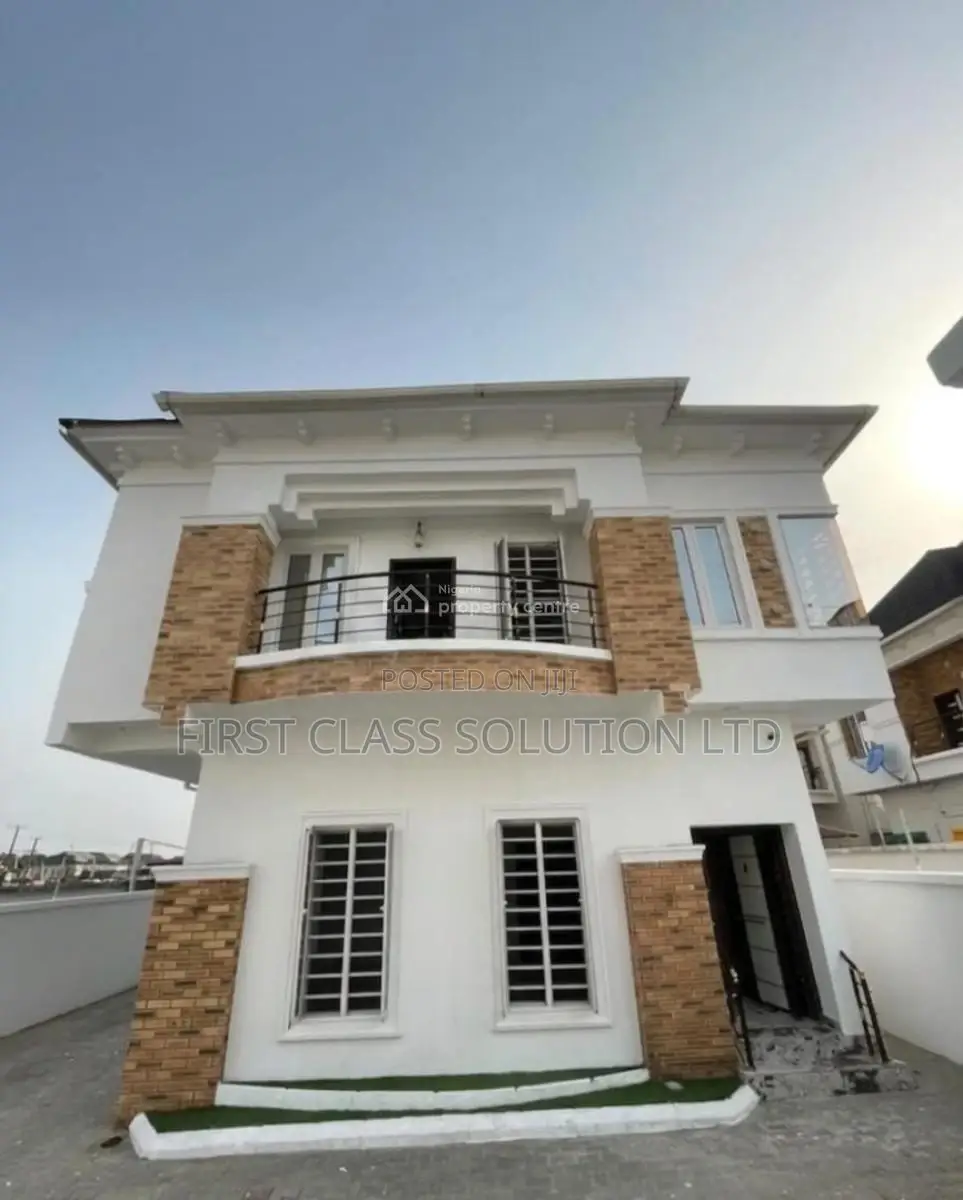 4bdrm Duplex in Orchid Estate, By for sale in Lekki Expressway