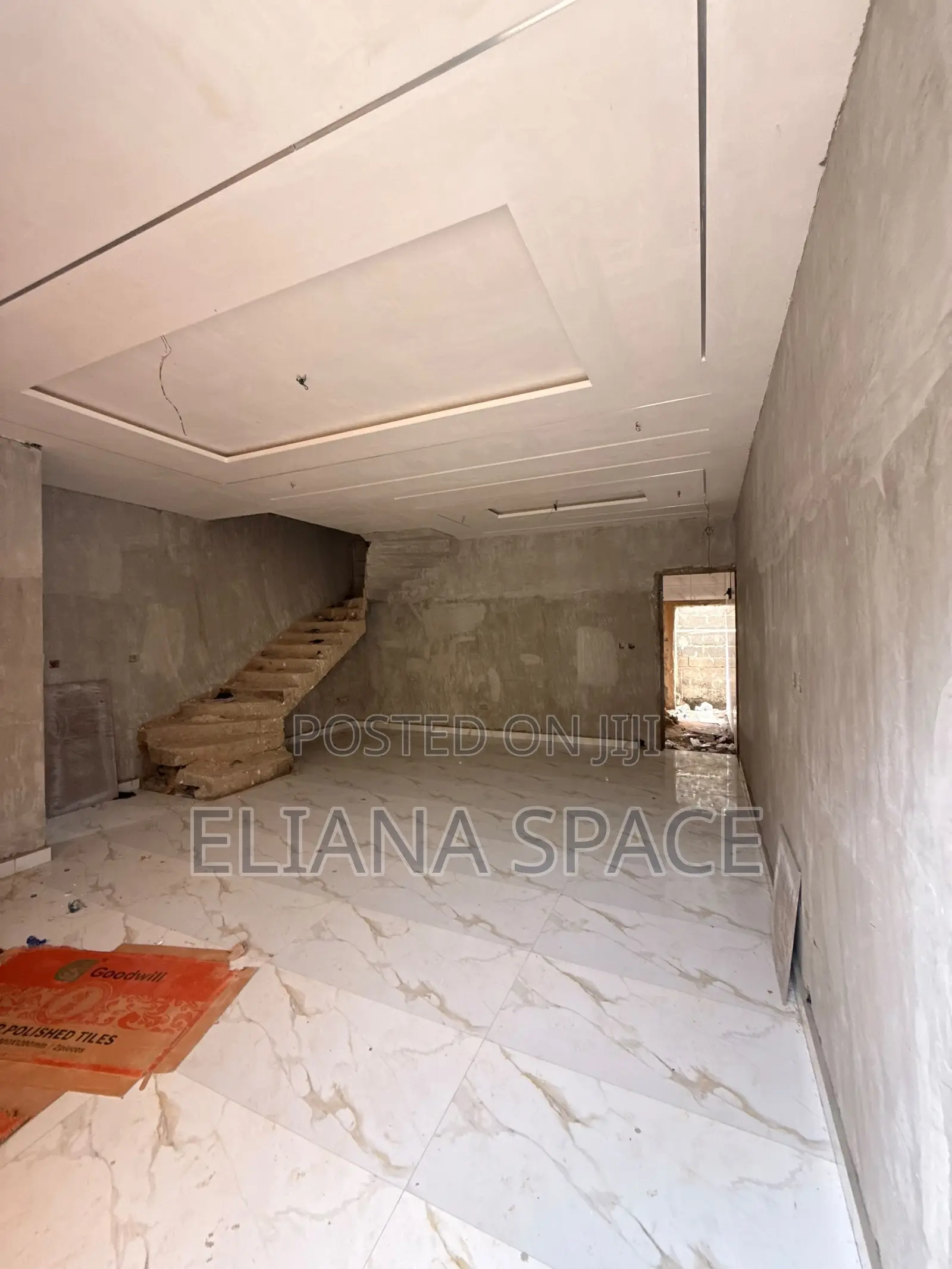 5bdrm Townhouse/Terrace in Omole for sale in Omole Phase 2