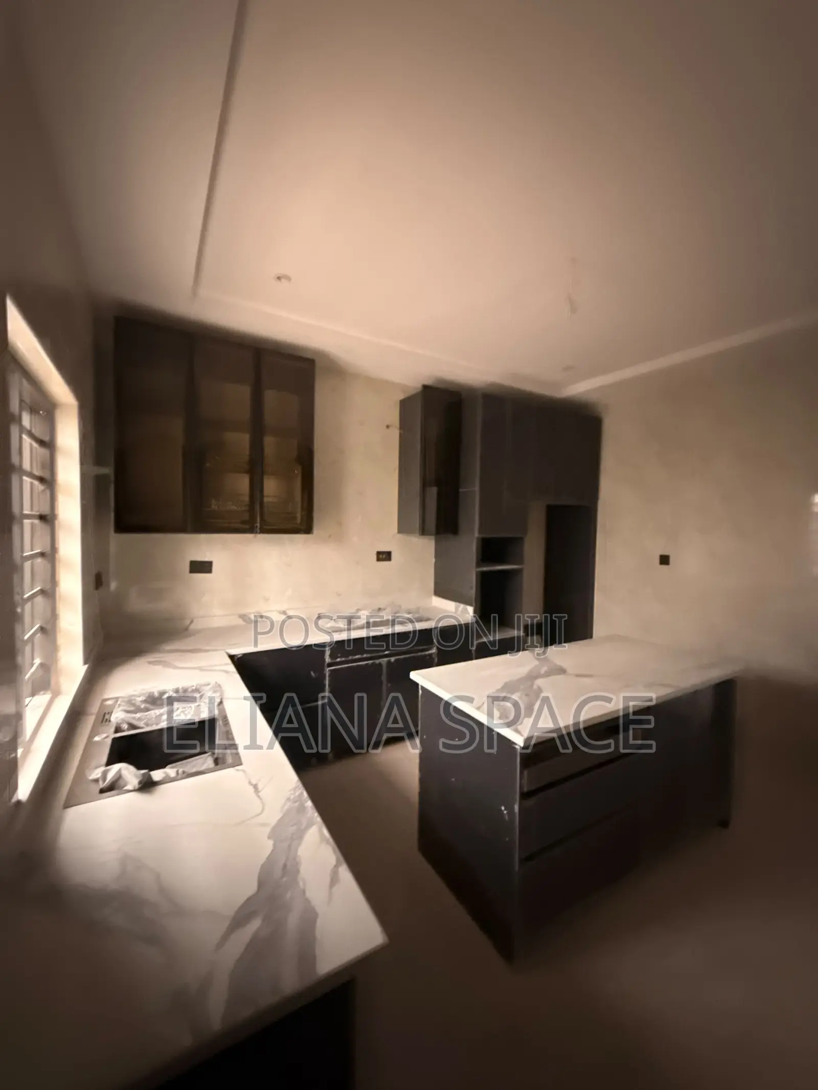 5bdrm Duplex in Phase 2 for sale in Omole Phase 2