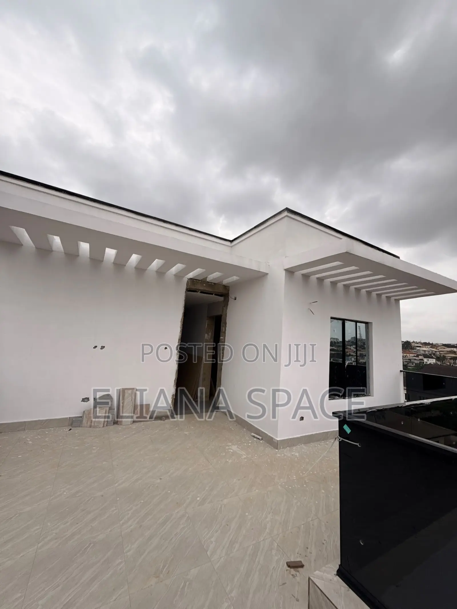 6bdrm Duplex in Omole for sale in Omole Phase 2