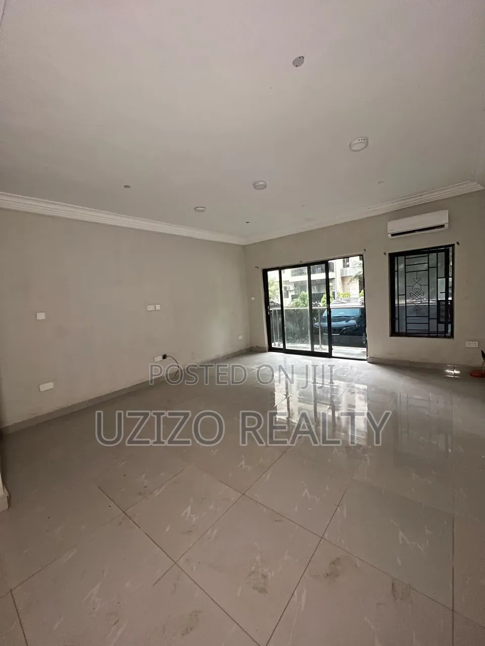 3bdrm Apartment in Lekki County Estate, Ikota for sale in Ikota