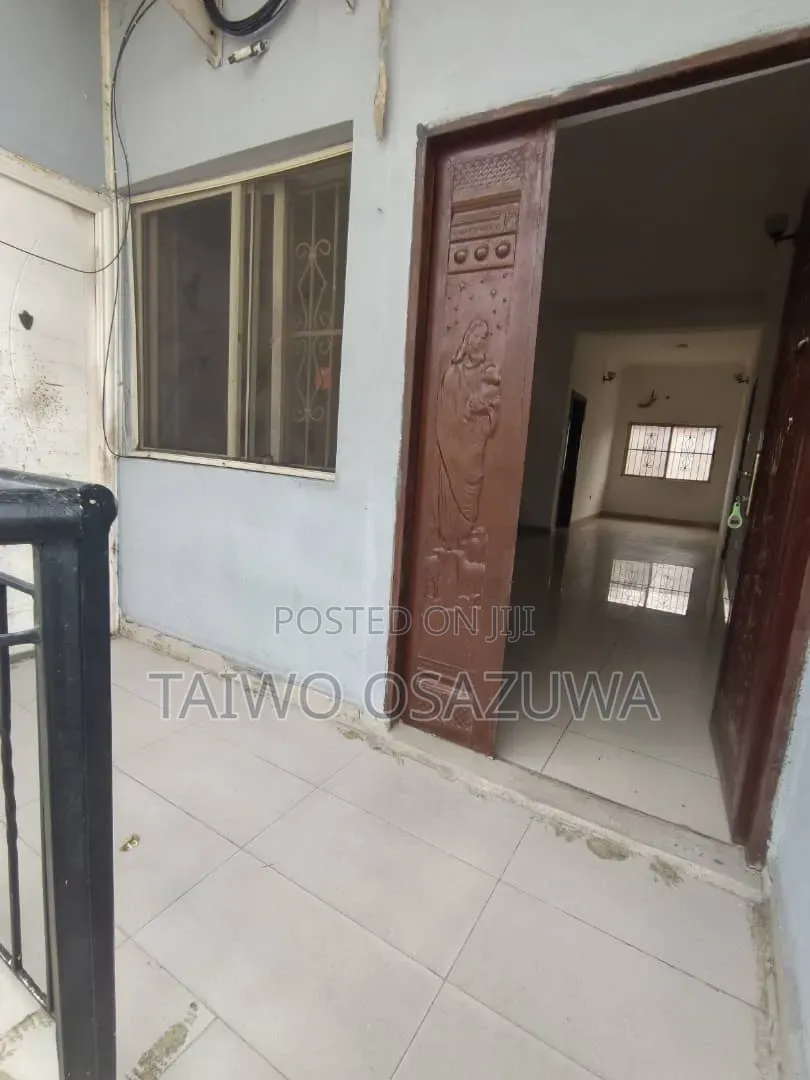 3bdrm Apartment in Badore for rent in Ado / Ajah