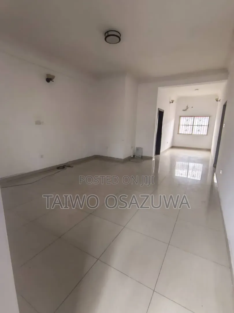 3bdrm Apartment in Badore for rent in Ado / Ajah