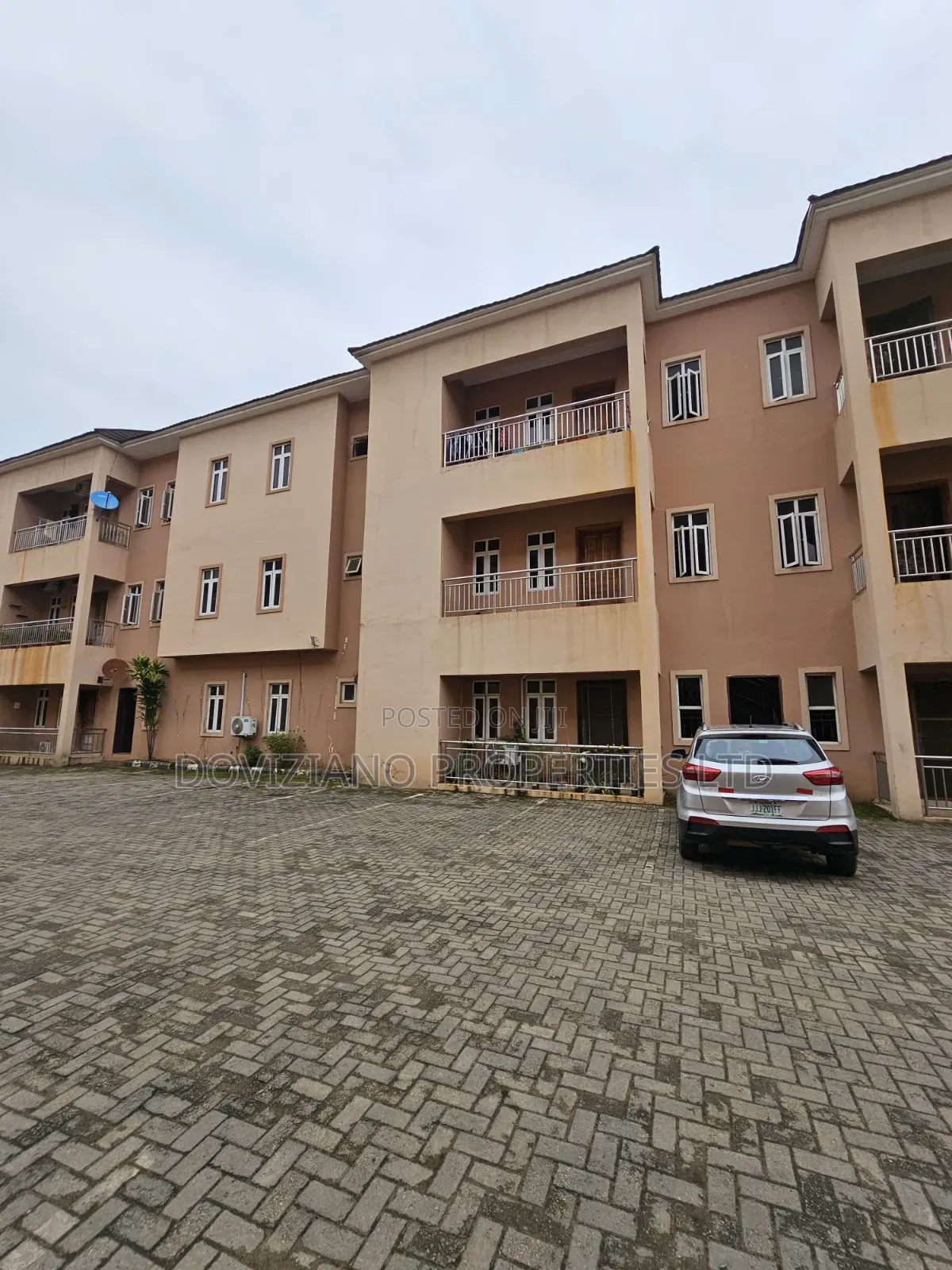 3bdrm Apartment in Ikeja GRA for rent in Ikeja GRA