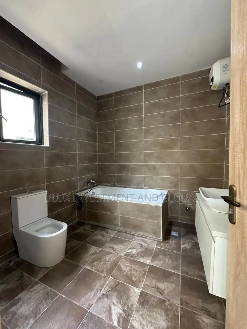 4bdrm Duplex in Ikoyi, Gerard Road for sale in Gerard Road