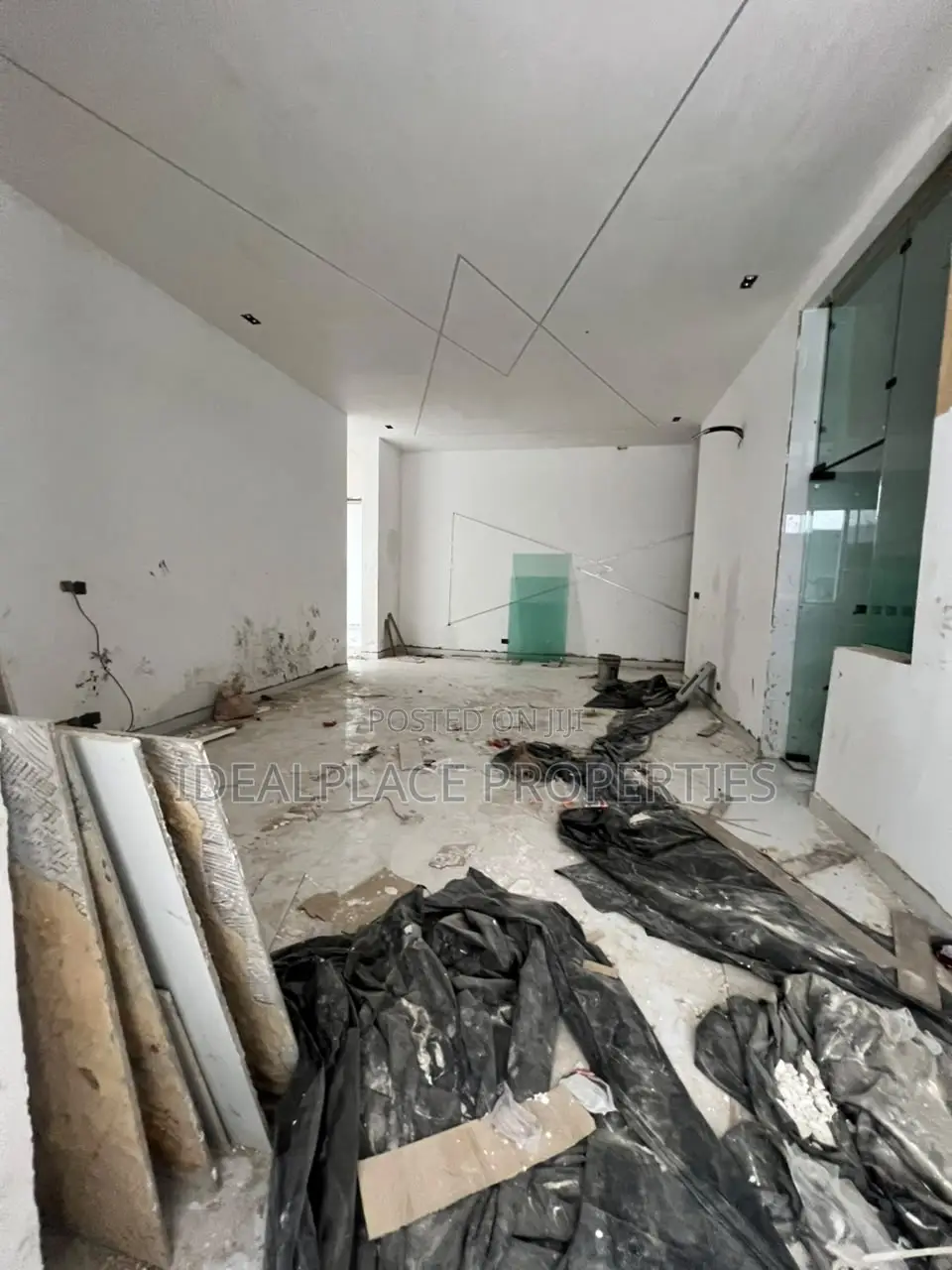 3bdrm Apartment in Lekki Phase 1 for sale in Lekki Phase 1