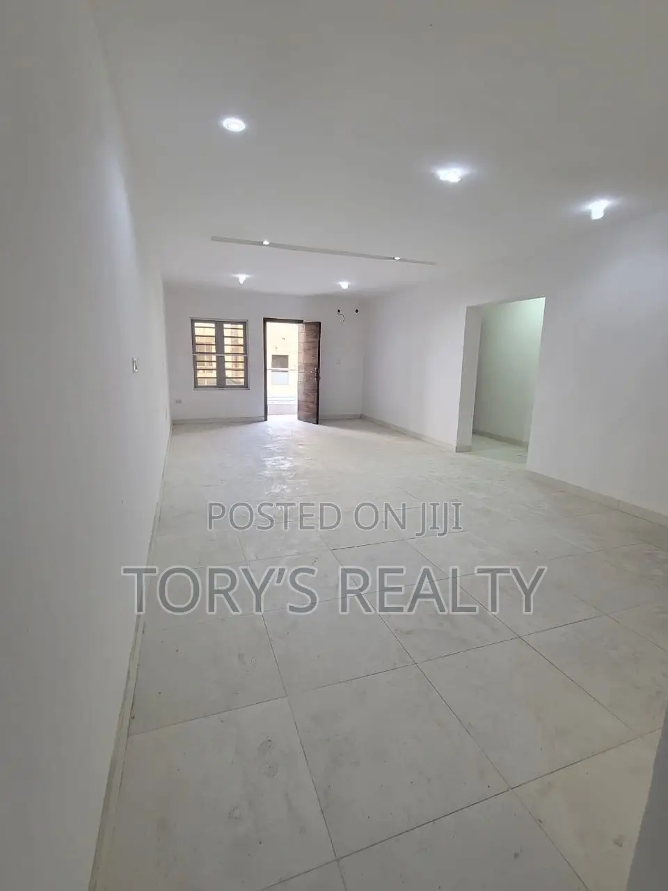 2bdrm Apartment in Lekki Phase 1 for rent in Lekki Phase 1