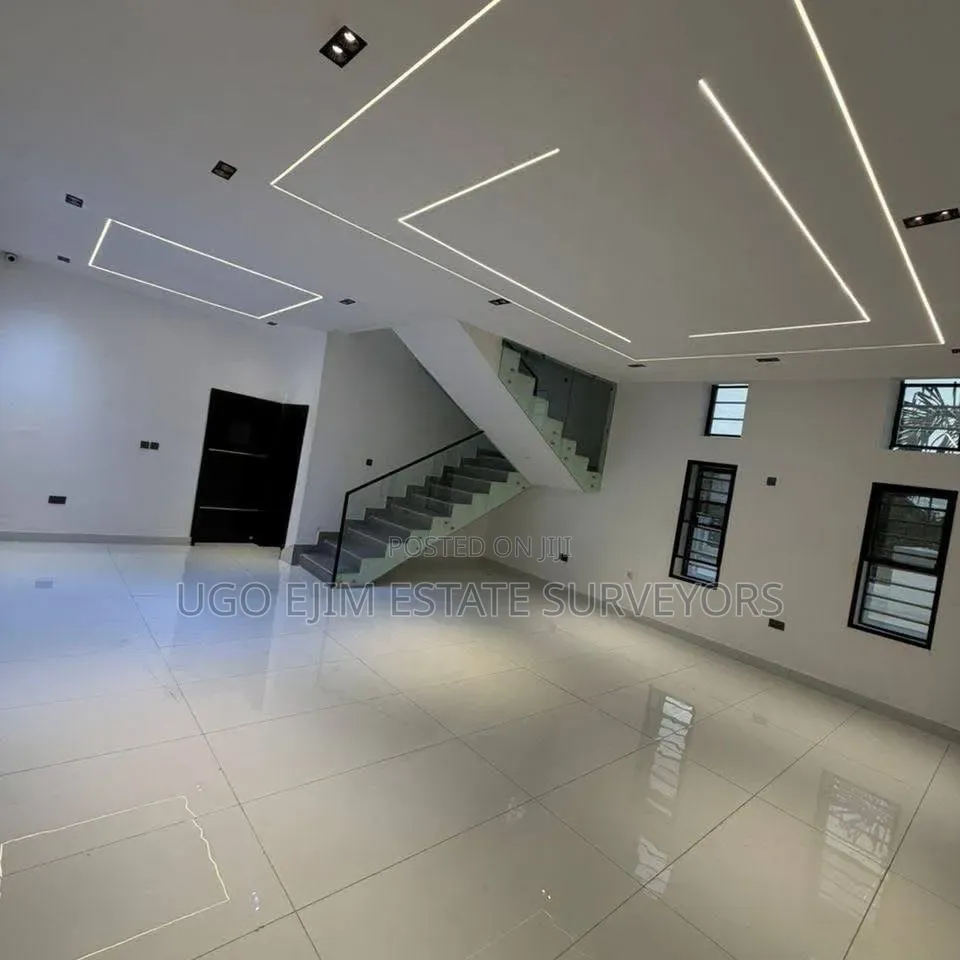4bdrm Duplex in Newton Estate, Port-Harcourt for sale in Port-Harcourt