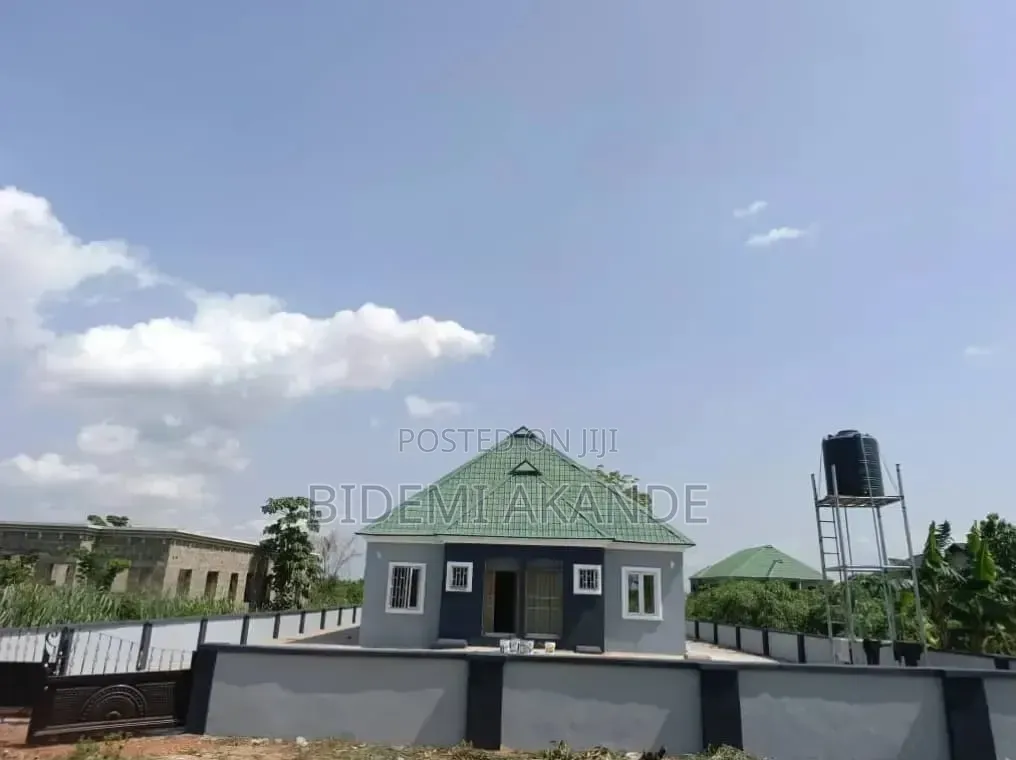 2bdrm Bungalow in Evermore Estate, Obafemi-Owode for rent in Obafemi-Owode