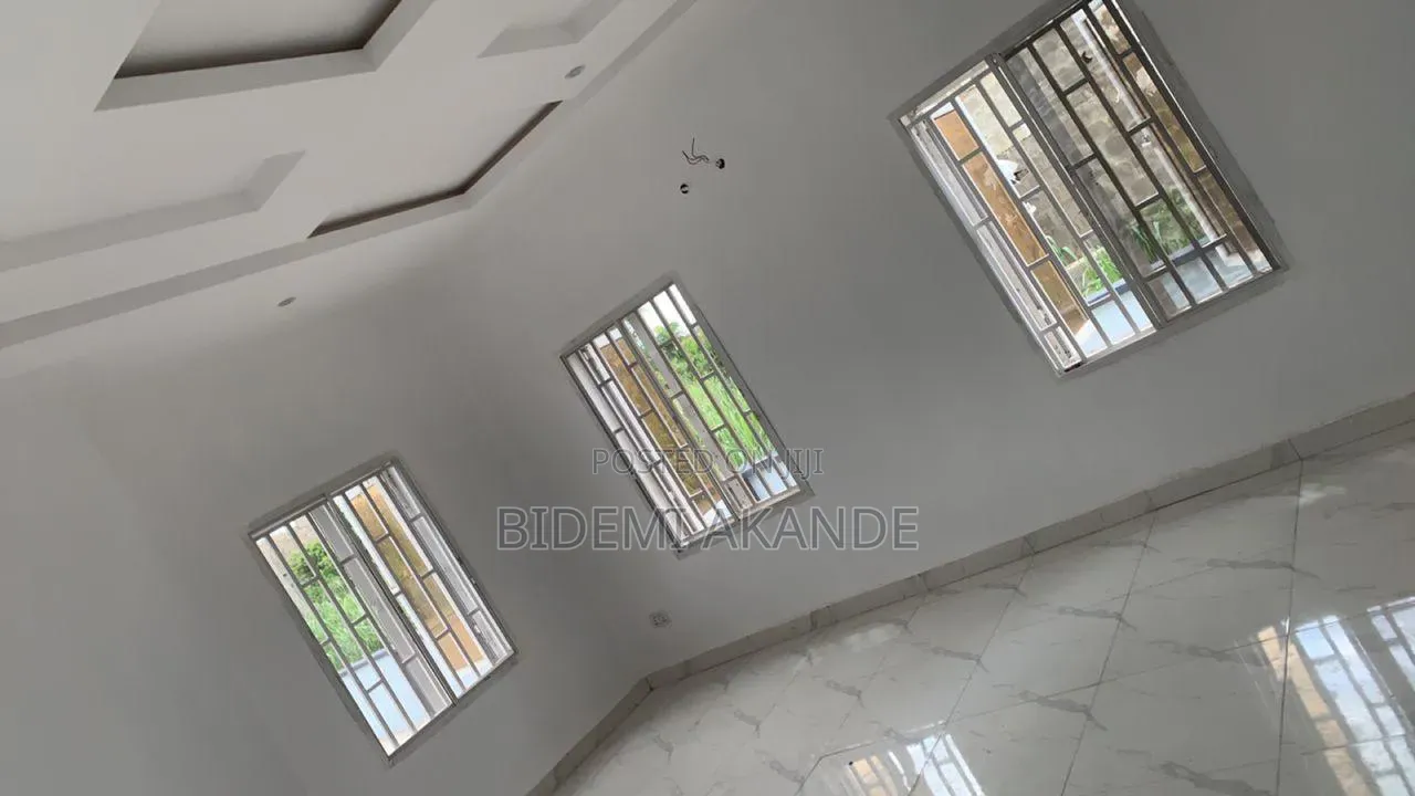 2bdrm Bungalow in Evermore Estate, Obafemi-Owode for rent in Obafemi-Owode