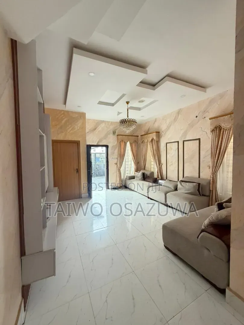 4bdrm Duplex in Cluster One Estate, Ikota for sale in Ikota