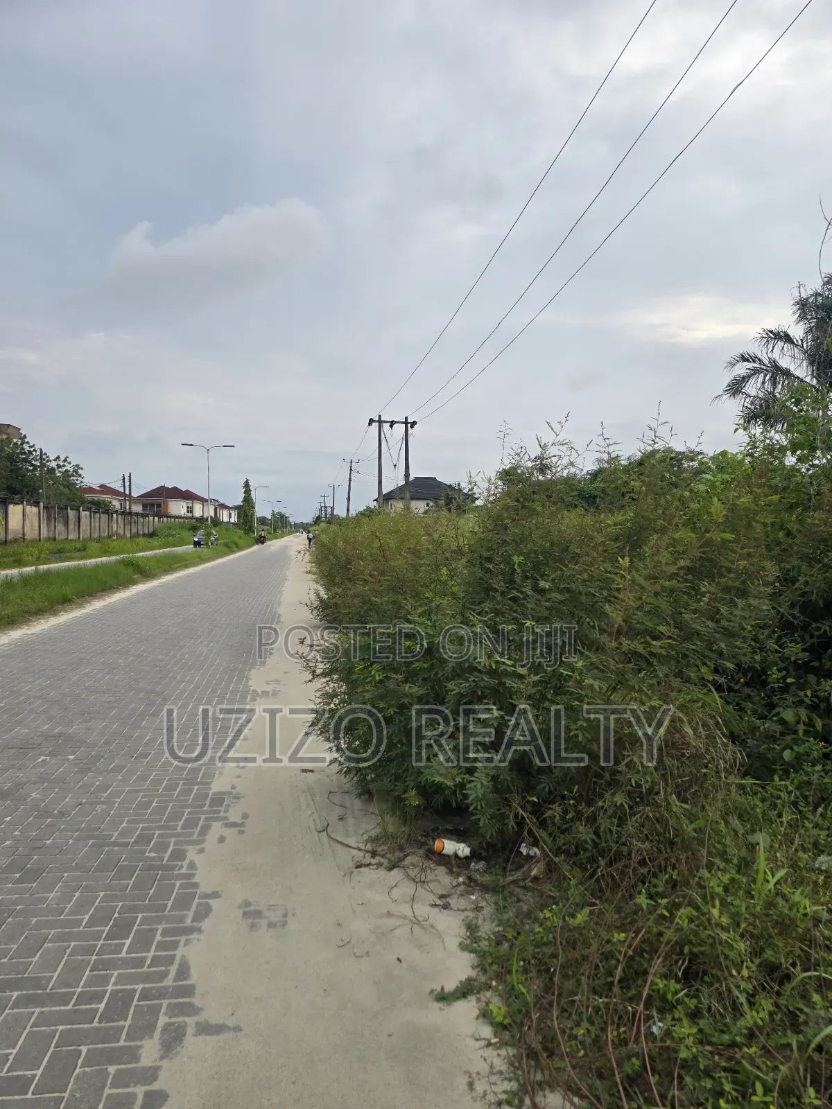 Prime Dryland Directly on the Major Road in Sangotedo