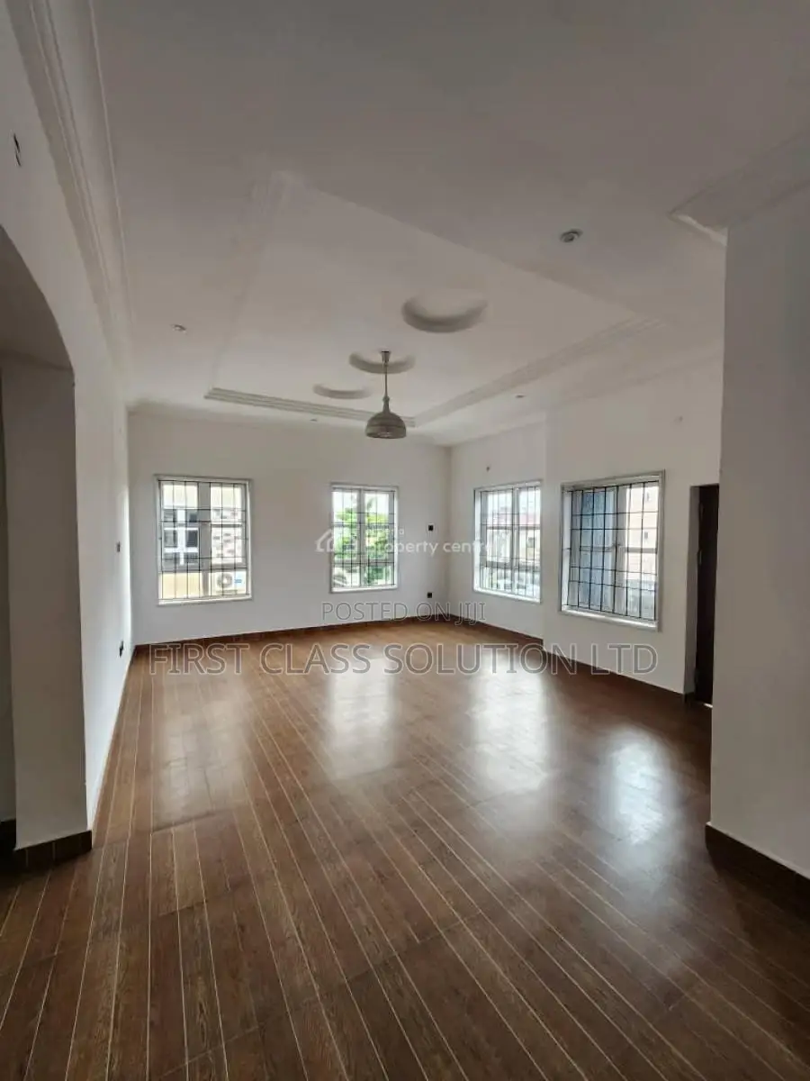 5bdrm Duplex in Idado, Lekki, Lagos for sale in Idado