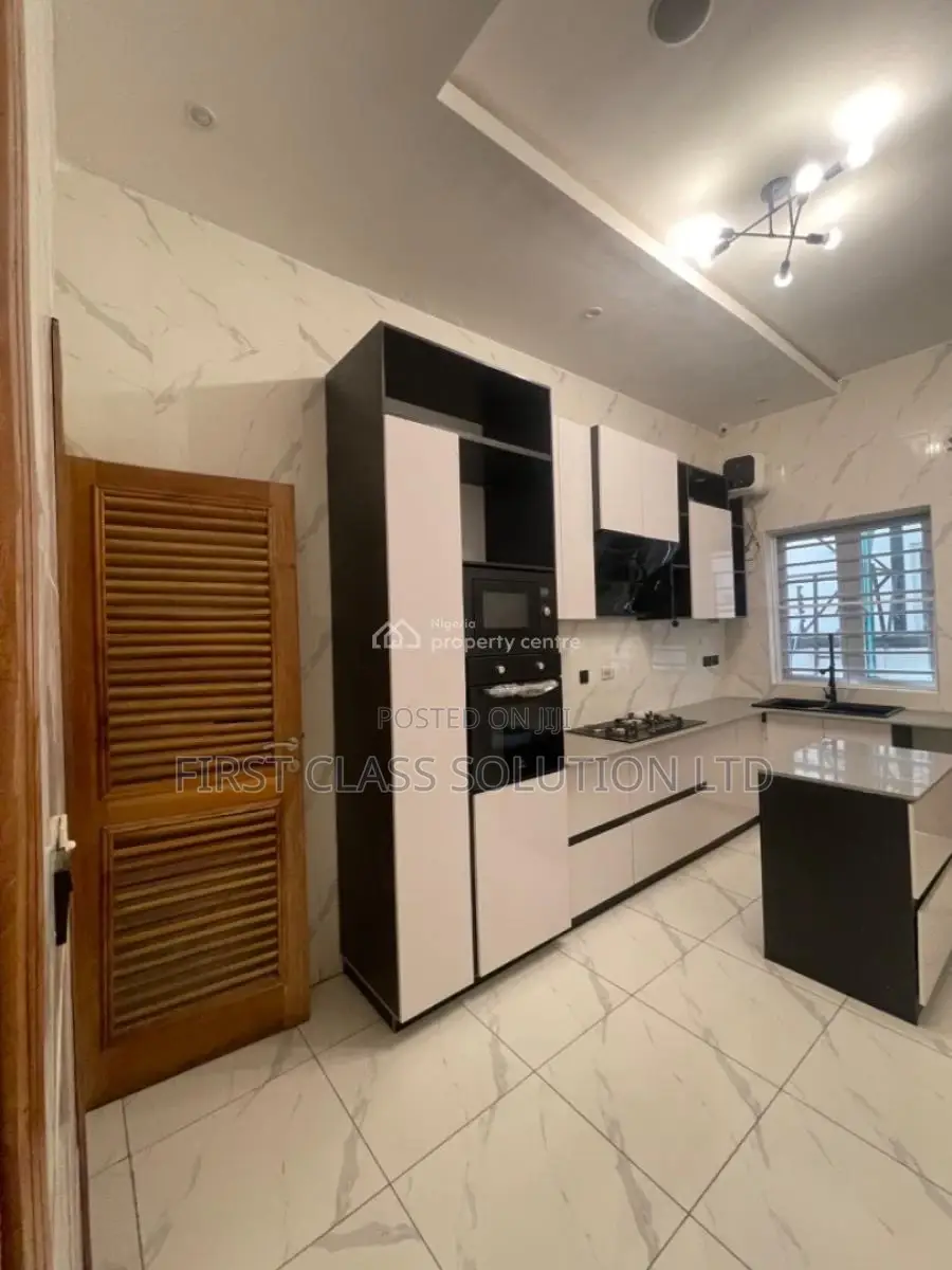 4bdrm Duplex in Agungi Lekki Lagos, for sale in Agungi