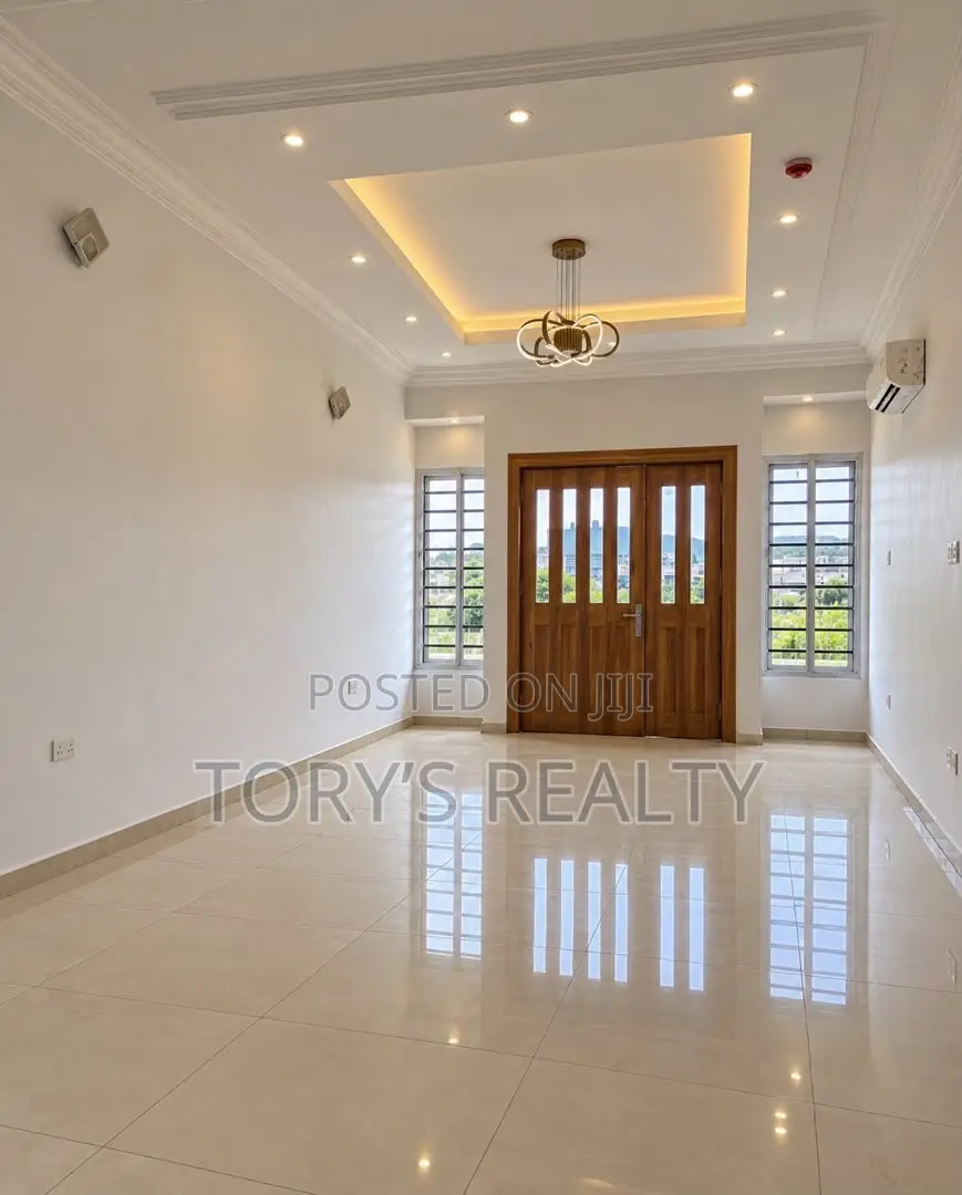 20bdrm Apartment in Ikoyi S.W for rent in Ikoyi S.W