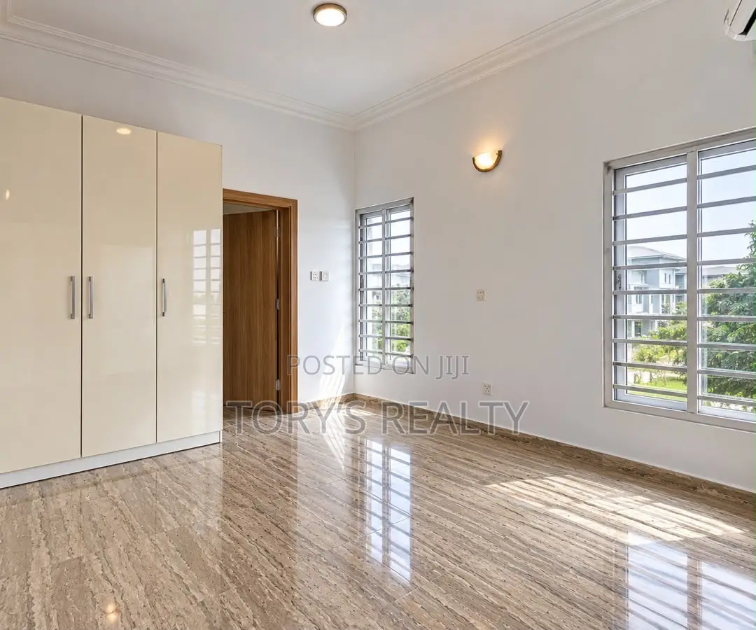 20bdrm Apartment in Ikoyi S.W for rent in Ikoyi S.W