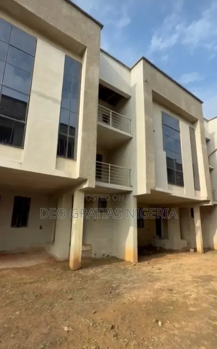 Distressed Sale of 5 Beds Semi Finished Terrace Duplex in Jahi Abuja in Jahi