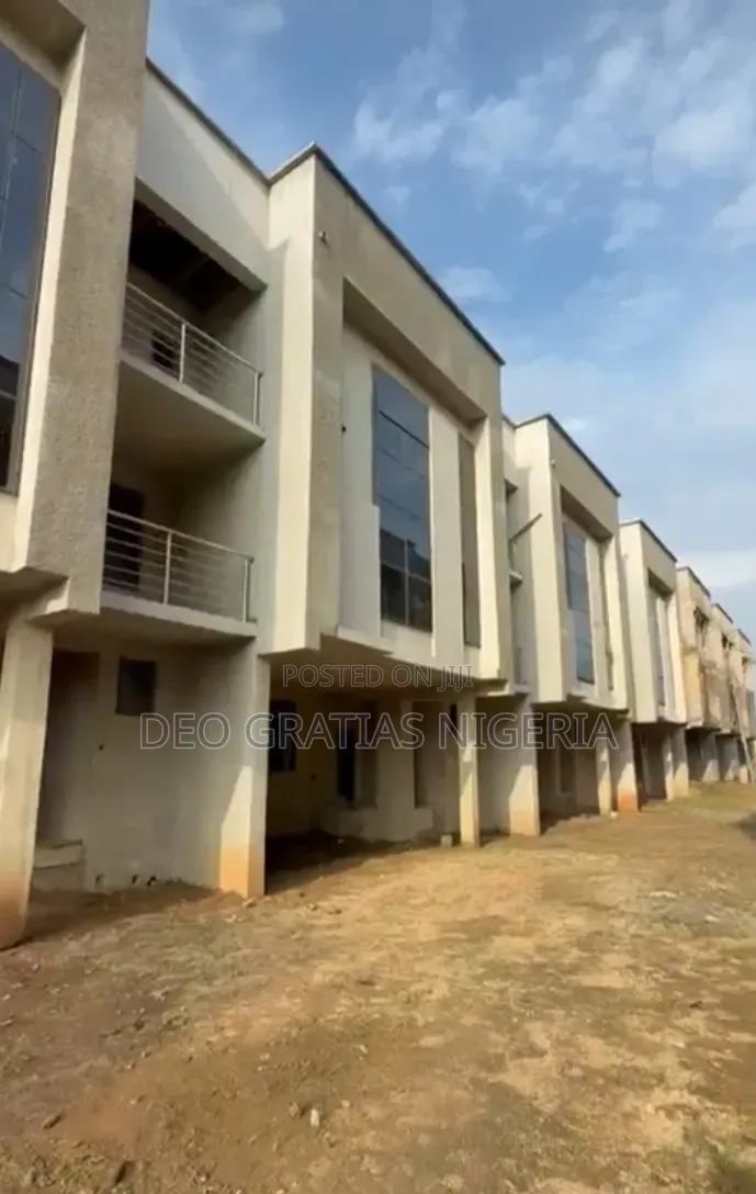 Distressed Sale of 5 Beds Semi Finished Terrace Duplex in Jahi Abuja in Jahi