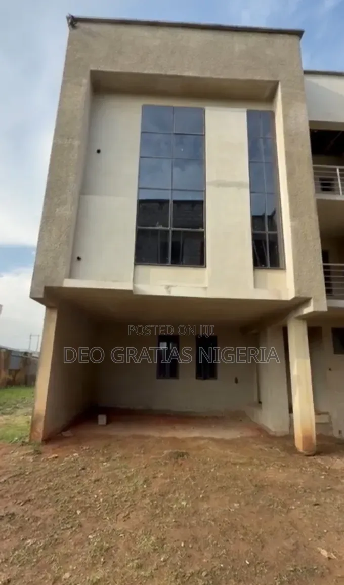 Distressed Sale of 5 Beds Semi Finished Terrace Duplex in Jahi Abuja in Jahi