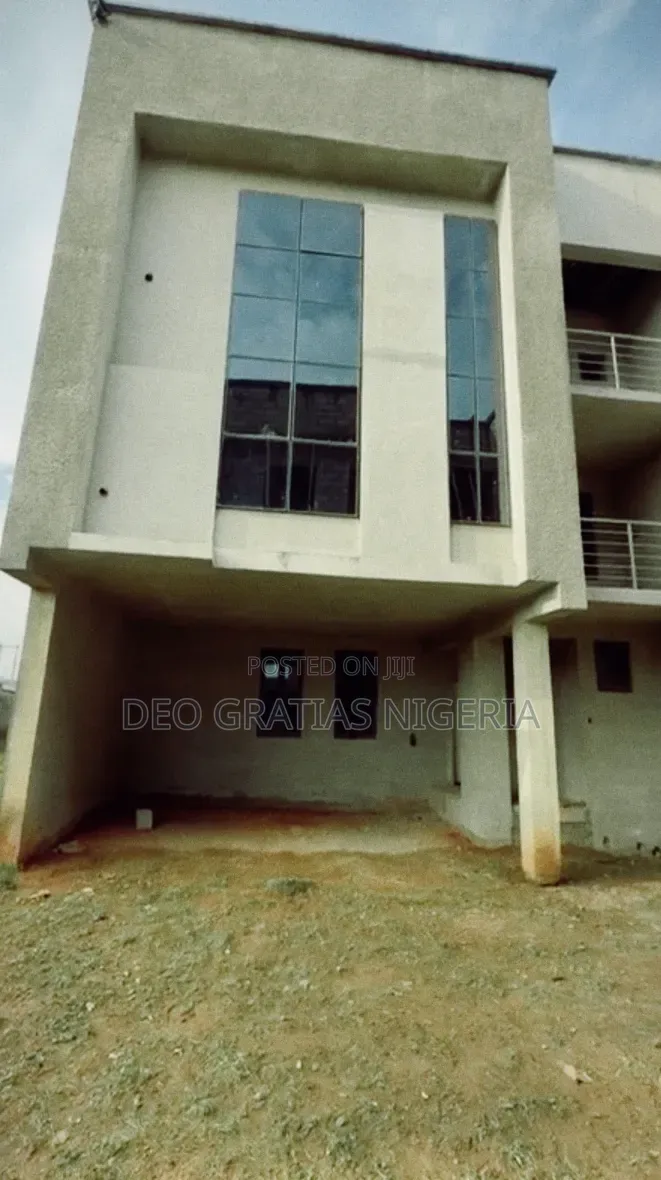 Distressed Sale of 5 Beds Semi Finished Terrace Duplex in Jahi Abuja in Jahi